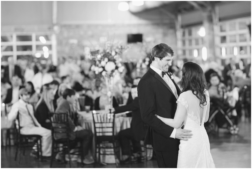 Tuscaloosa River Market Wedding by Rebecca Long Photography_040