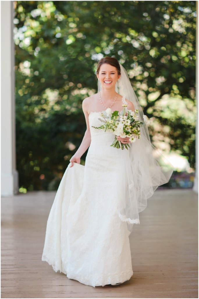 Arlington Antebellum Home Bridal Session in Birmingham Alabama by Rebecca Long Photography_009